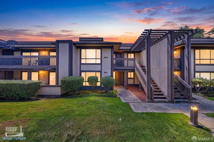 Property Photo:  39139 Argonaut Way 104  CA 94538 