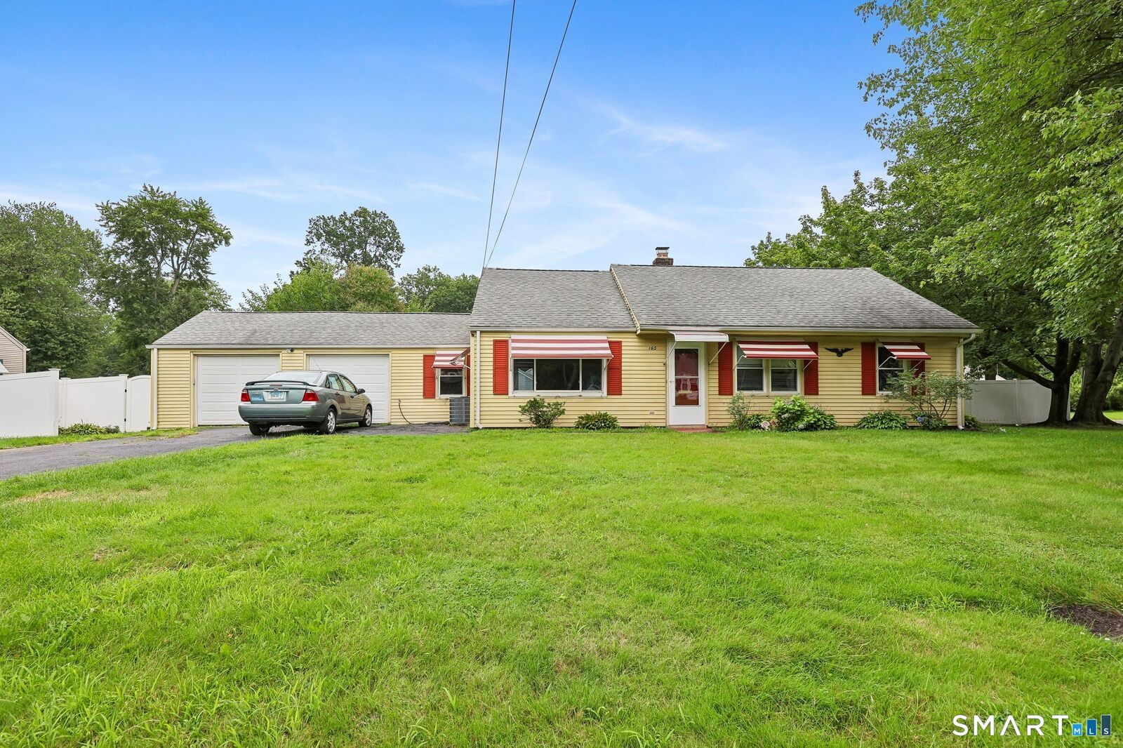Property Photo: 165 Indian Hill Road CT 06111