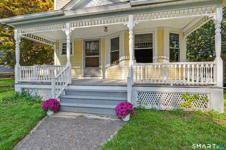 Property Photo: 1908 Stratfield Road CT 06825