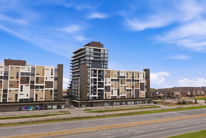 550 North Service Road 1504 — photo 1