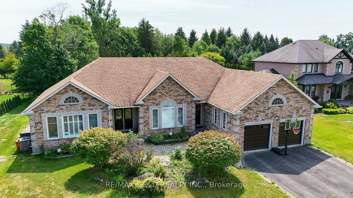 Property Photo: 117 Delarmbro Drive ON N0B 1T0