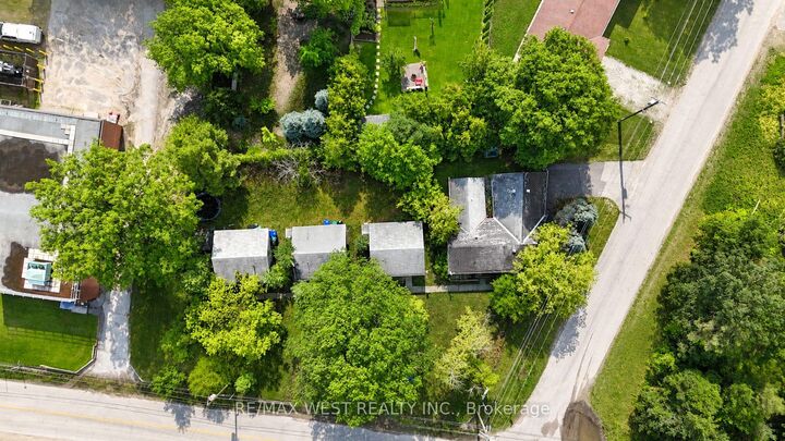Property Photo: 195 Dunkerron Avenue ON L9Z 2G8