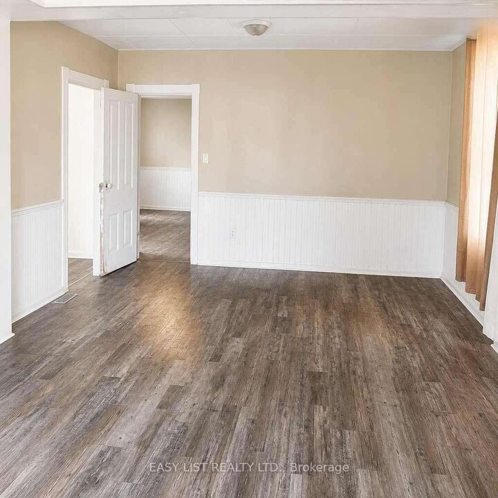 Property Photo: 534 Cedar Glen Road ON K0M 1L0