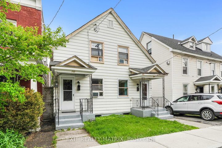 Property Photo: 235-237 Guigues Avenue ON K1N 5J3