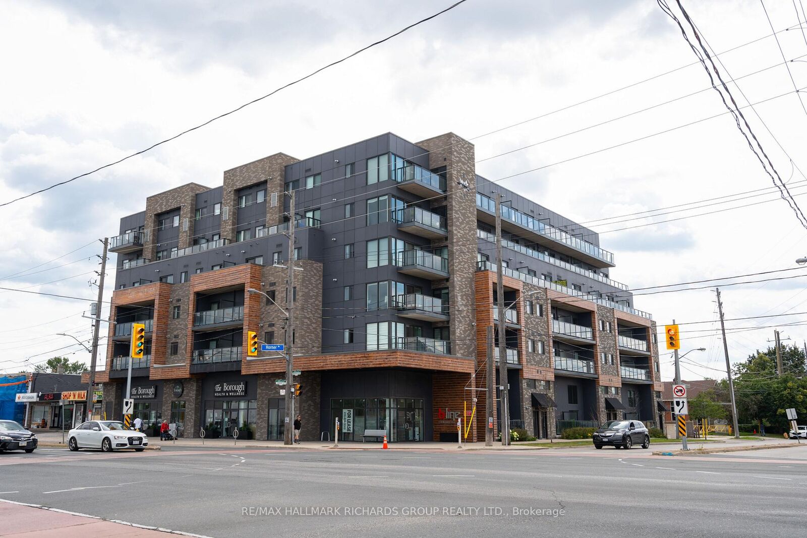Property Photo:  408 Brown's Line Ph606  ON M8W 3T8 