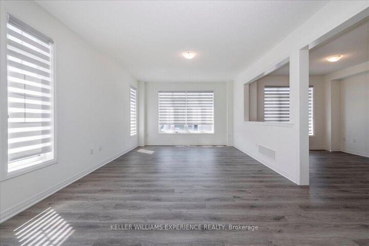 Property Photo:  2 Sagewood Avenue  ON L9J 0L1 