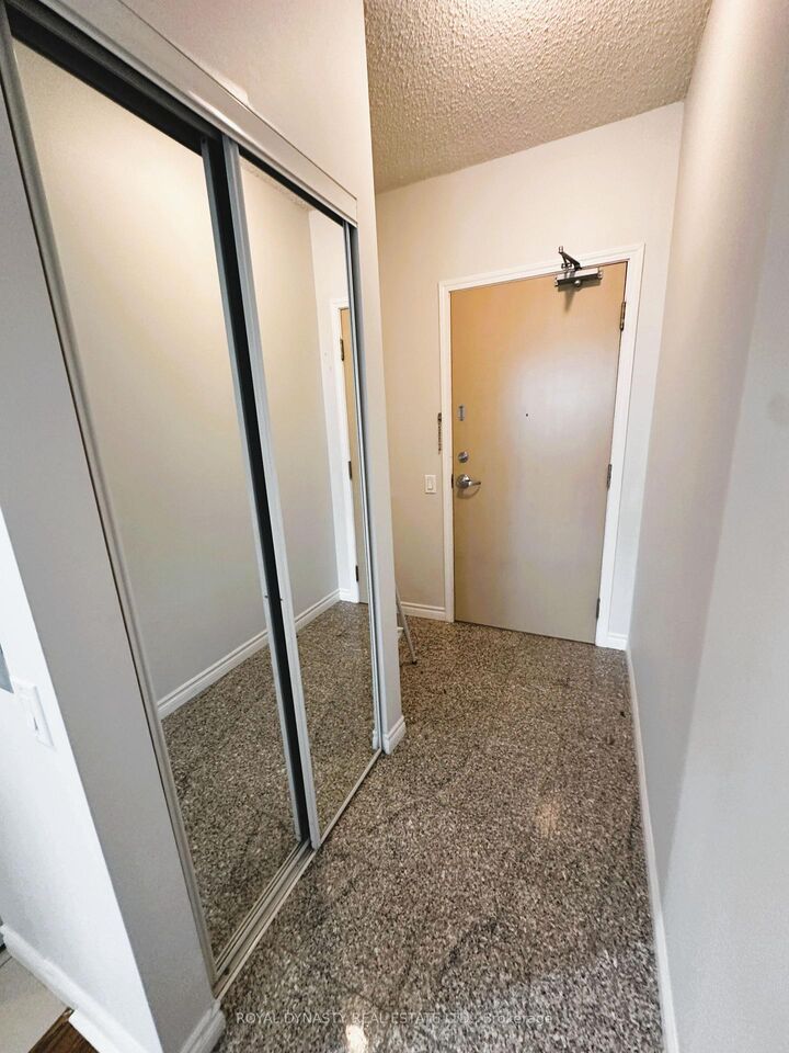 Property Photo:  60 Byng Avenue 409  ON M2N 7K3 