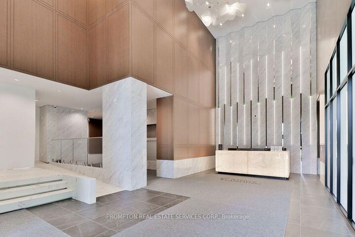 Property Photo:  68 Esther Shiner Boulevard 745  ON M2K 0J6 