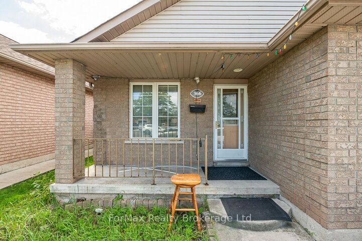Property Photo: 366 Macintosh Drive ON L8E 4E2