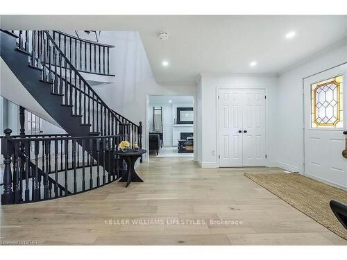 Property Photo:  22 Penrith Crescent  ON N6G 4M8 