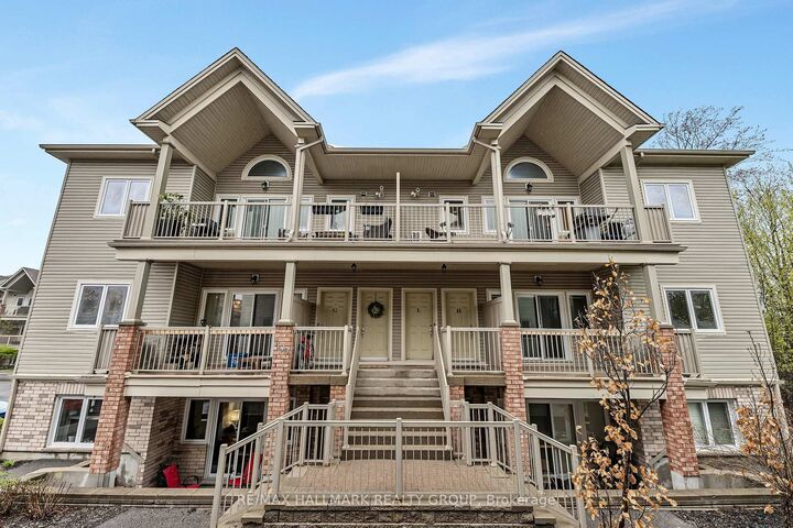 1109 Stittsville Main Street L — photo 1