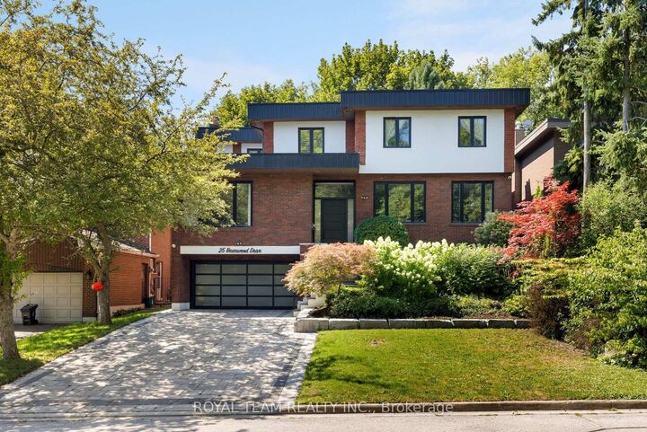 Property Photo: 25 Bearwood Drive ON M9A 4G5