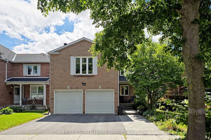 Property Photo: 242 Badessa Circle ON L4J 6C7