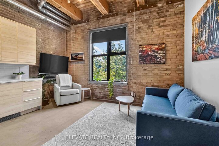 363 Sorauren Avenue 312 — photo 1
