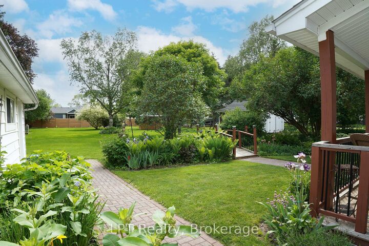 Property Photo: 880 16th Street W ON N4K 6V5