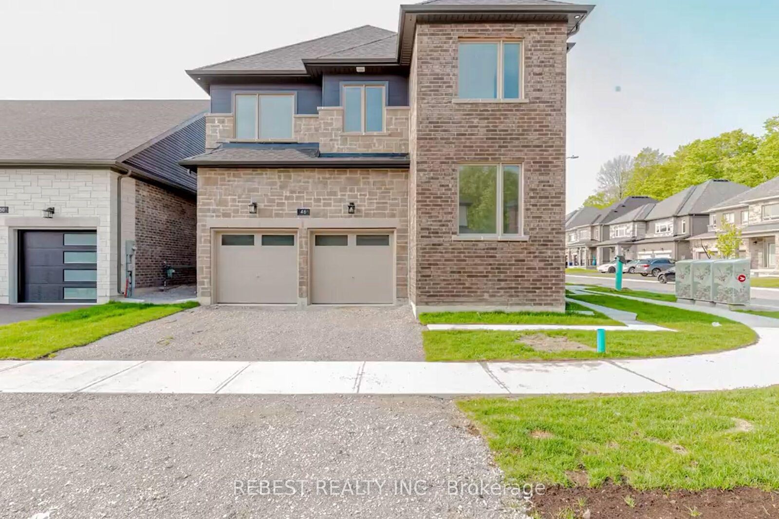 Property Photo: 46 Franklin Trail ON L9J 0B1