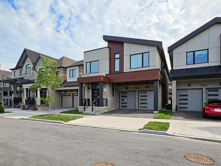 Property Photo: 1340 Aymond Crescent ON L6H 7W8