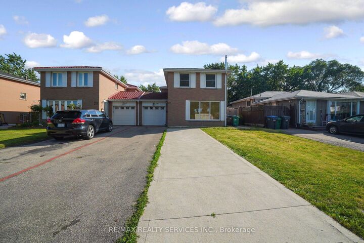Property Photo:  79 Cloverdale Drive  ON L6T 2T5 