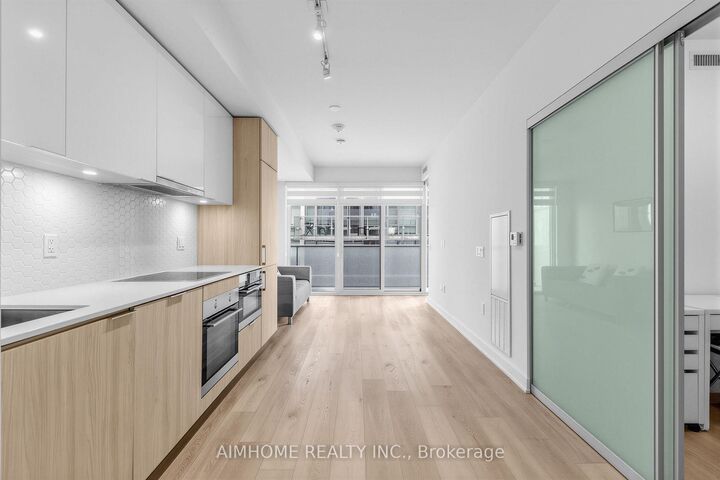 Property Photo: 15 Queens Quay E 409 ON M5E 0C5