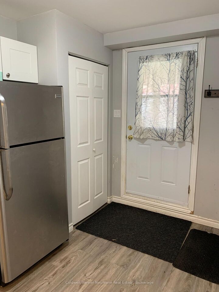 Property Photo:  10 Watt Street Lower  ON N1E 6W9 