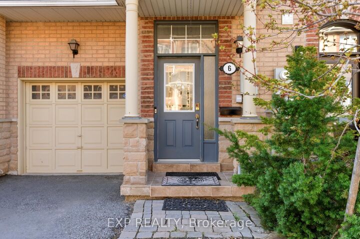 Property Photo: 6 Purple Finch Court ON L6X 5A3