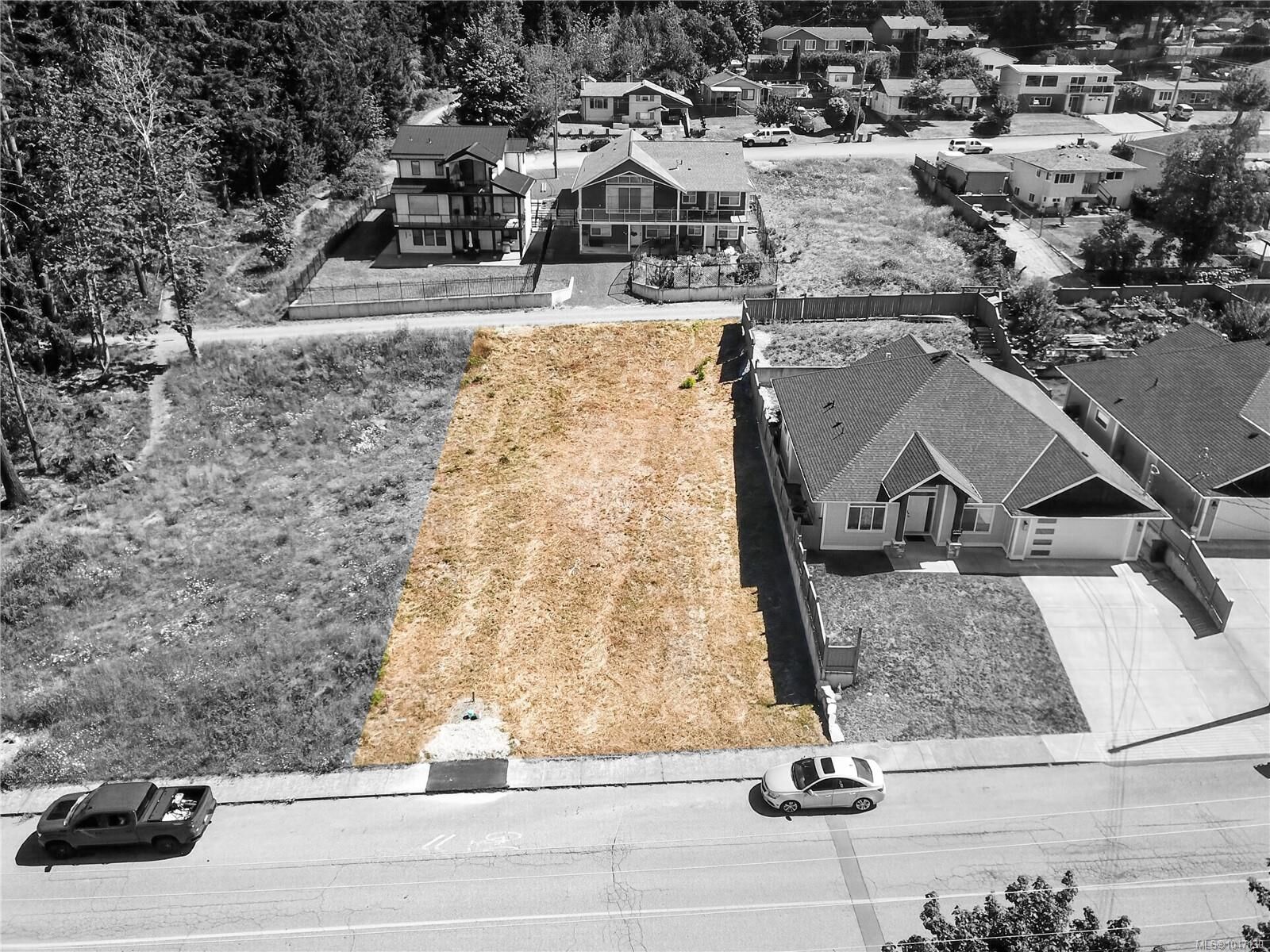Property Photo:  2295 Anderson Ave  BC V9Y 2W9 