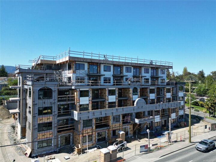 Property Photo: 529 Terminal Ave #205 BC V9S 4K1