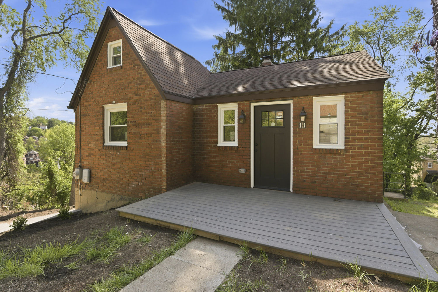 Property Photo: 11 Lee Avenue PA 15221