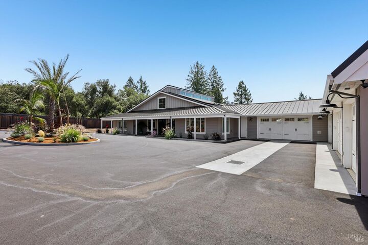 Property Photo:  4303 Parker Hill Road  CA 95404 