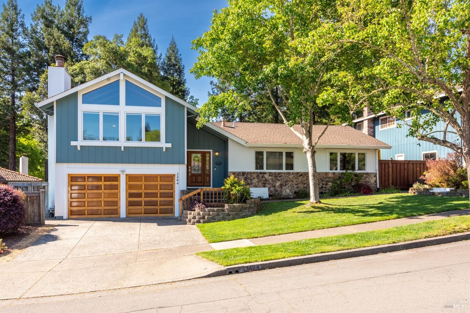 Property Photo:  3404 Castlerock Court  CA 95404 