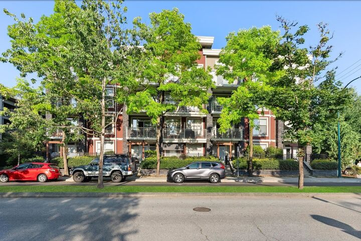 Property Photo: 2477 Kelly Avenue 207 BC V3C 0B3