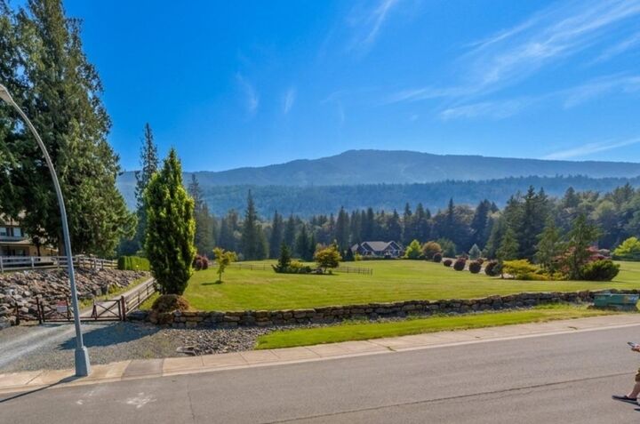 Property Photo: 42449 Highland Drive BC V2R 5H2