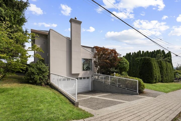 1620 Fell Avenue — photo 1