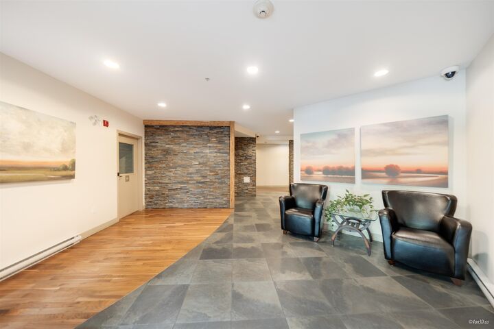 Property Photo: 11950 Harris Road 410 BC V3Y 0B7
