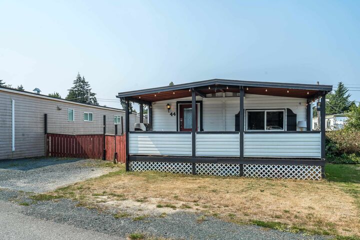 26892 Fraser Highway 44 — photo 1
