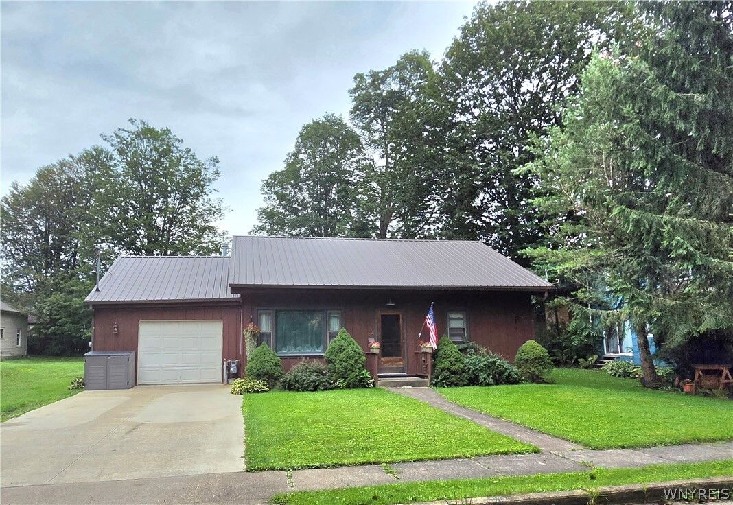 Property Photo: 34 Orchard Street NY 14727