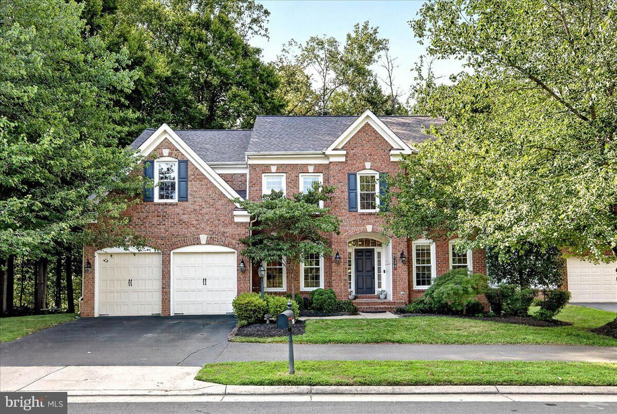 Property Photo: 12118 Greatbridge Road VA 22192