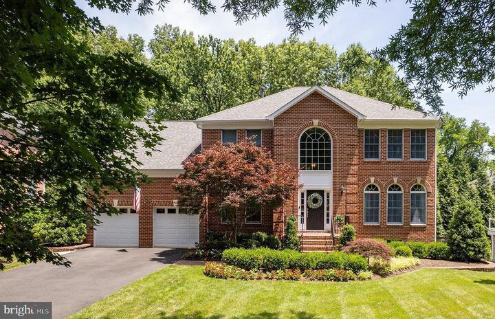 Property Photo: 2755 Oakton Plantation Lane VA 22181