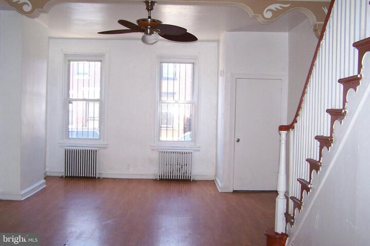 Property Photo:  607 Mifflin Street  PA 19148 