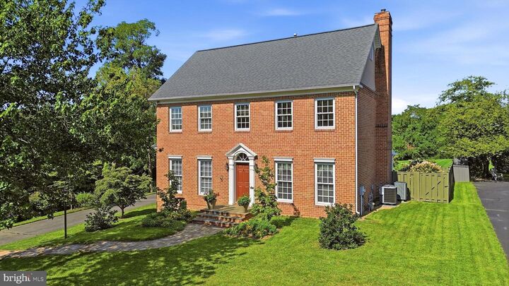Property Photo: 105 Foxbury Lane VA 22602