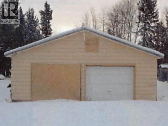 Property Photo:  47126 Mackenzie Highway  NT X0E 0R9 