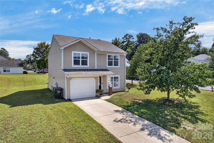 Property Photo:  2047 Sonoma Valley Drive  NC 28214 