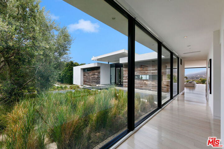 Property Photo:  5963 Philip Ave  CA 90265 