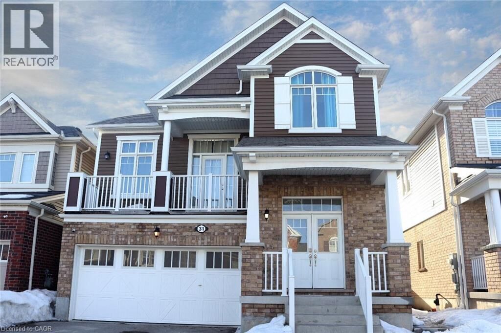 Property Photo:  31 Sofitel Drive  ON N2R 0J3 