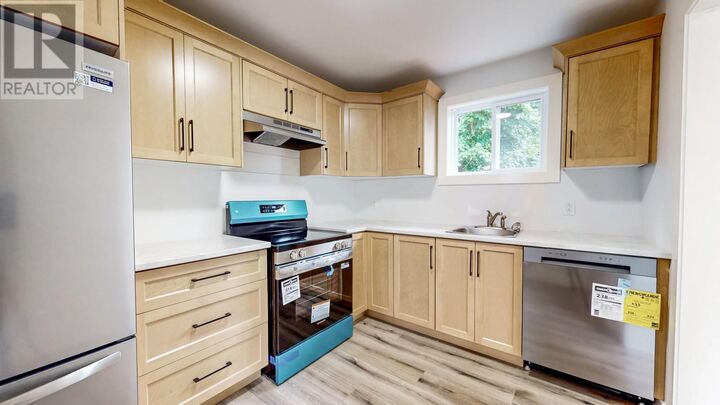 Property Photo:  24 Hemmer Jane Drive  NL A1N 4V6 