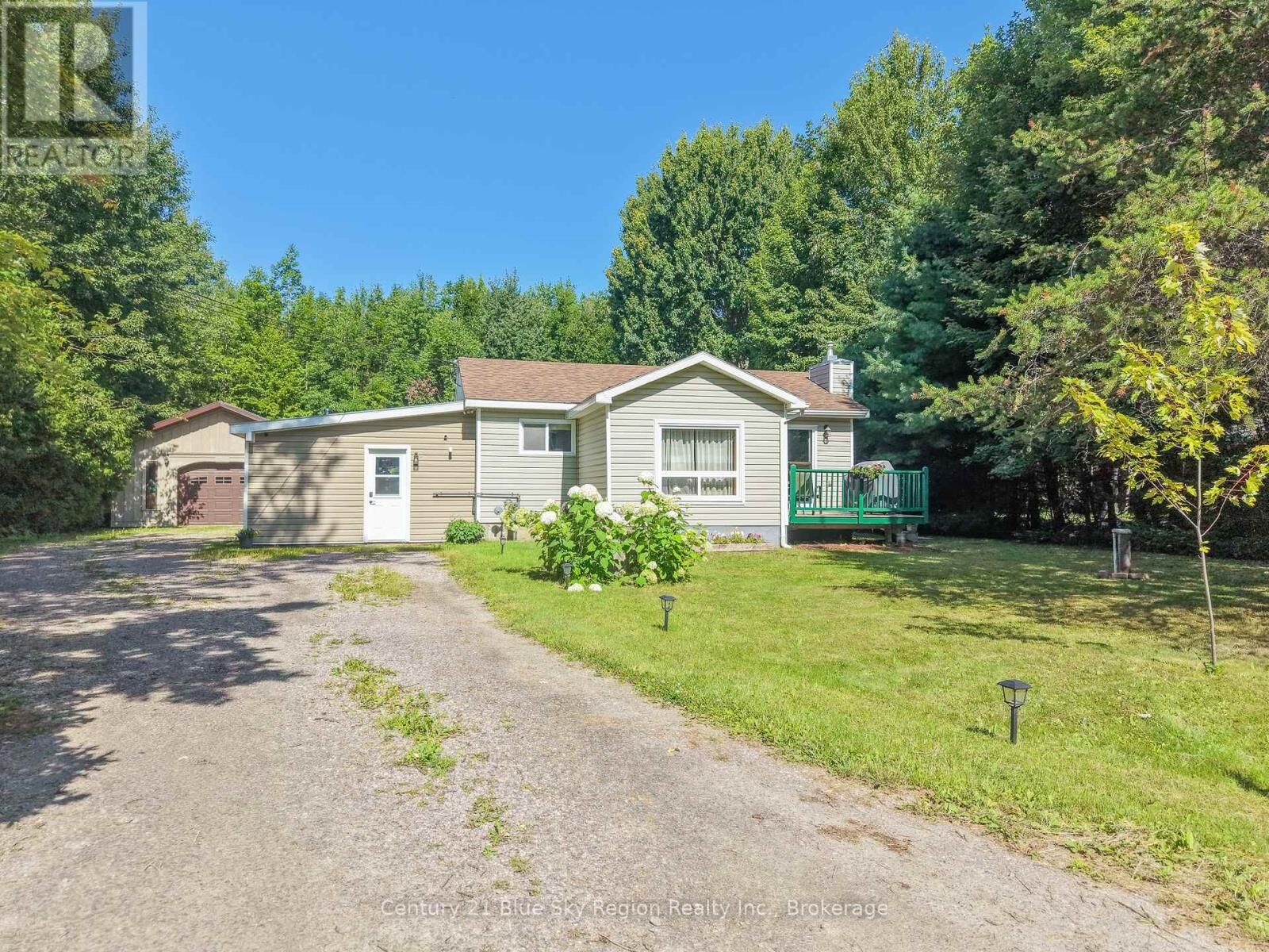 Property Photo:  1004 Jocko Point Road  ON P1B 8G5 
