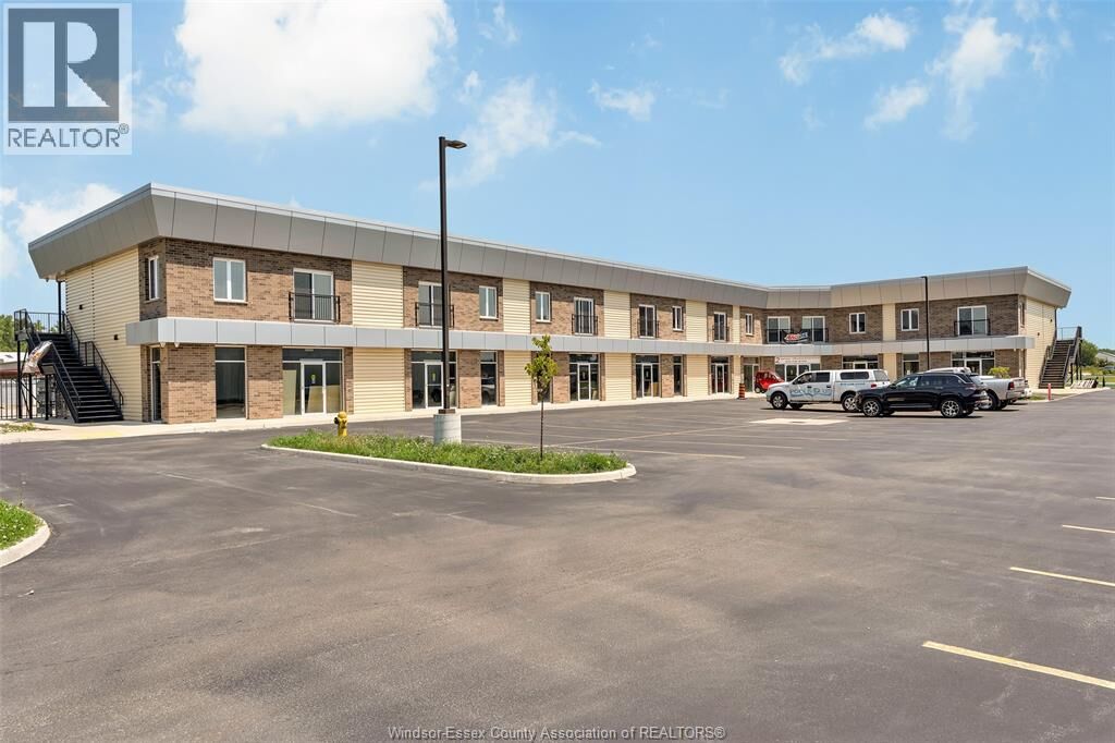 Property Photo:  15 Renaud Street 204  ON N9V 4A9 