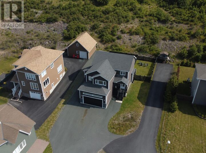 Property Photo: 21 Hamlyn Heights NL A1S 1L1