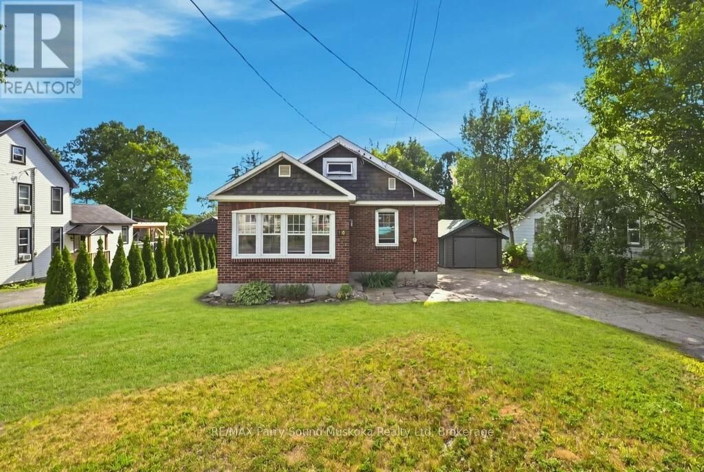 Property Photo:  40 Waubeek Street  ON P2A 1C2 