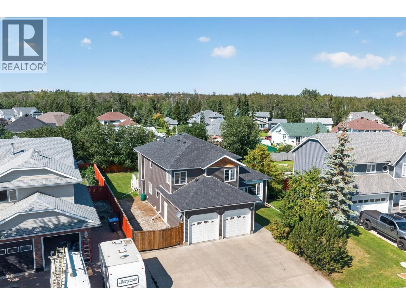 Property Photo:  10717 Cottonwood Crescent  BC V1G 4E4 